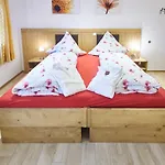 Appartement Stadel Hof *